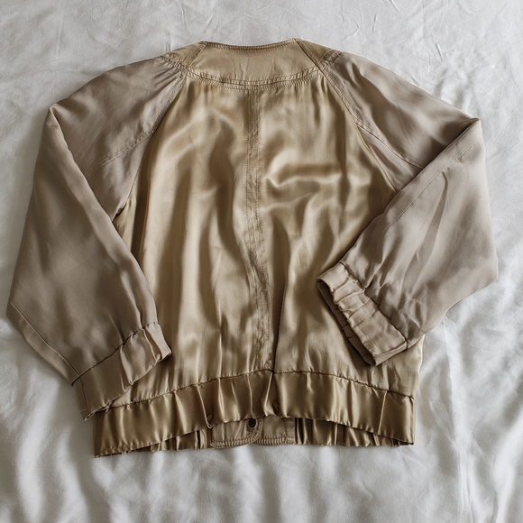 Club Monaco Cropped loose fit jacket - Picture 4 of 4